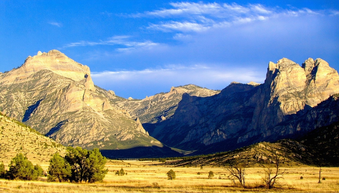 hey chat can you please create a landscape of New Mexico mountains-1
